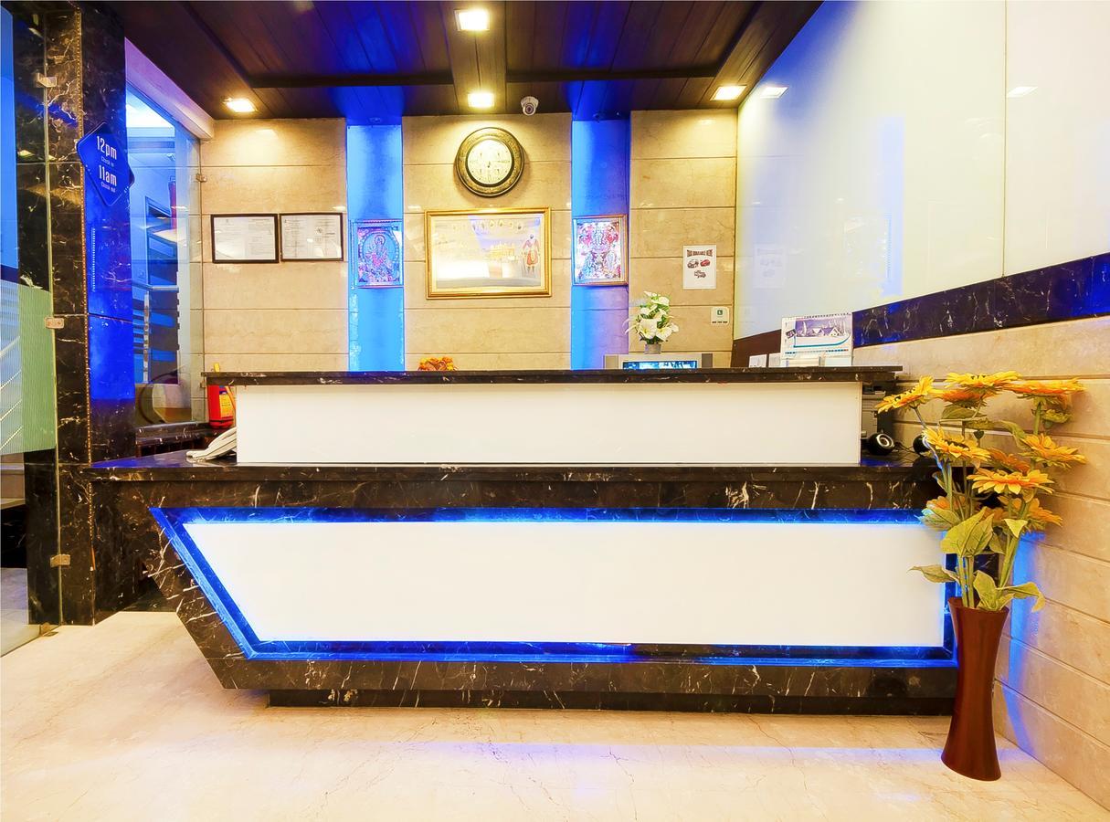 Hotel Amaltas International - Delhi-16 New Delhi Exterior photo