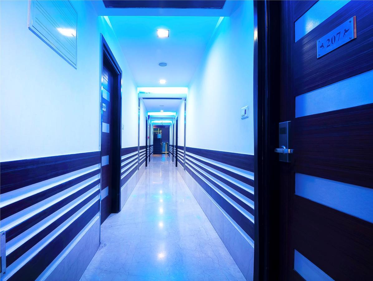 Hotel Amaltas International - Delhi-16 New Delhi Exterior photo