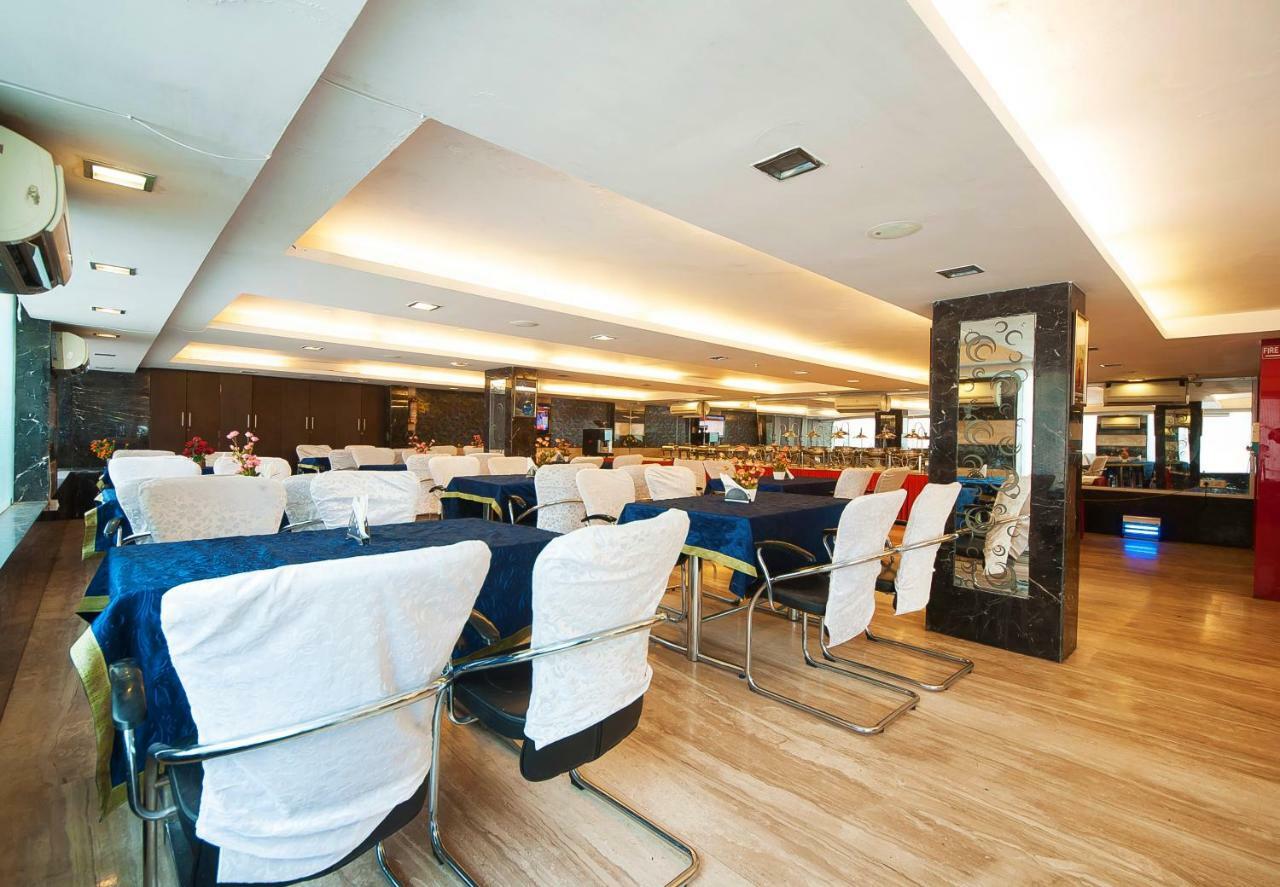 Hotel Amaltas International - Delhi-16 New Delhi Exterior photo